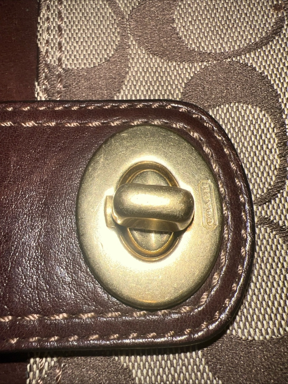Vintage coach turn lock Brown Signature Canvas leather Wristlet - Picture 7 of 11